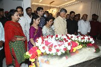 Chandrababu Family Pay Homage to Taraka Ratna